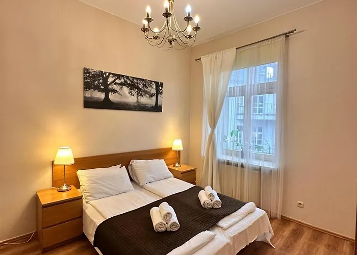 Mikolajska Apartments With Lift